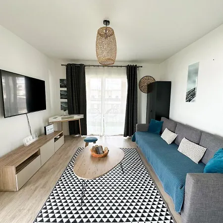 Apartment Loggia Paris Montévrain